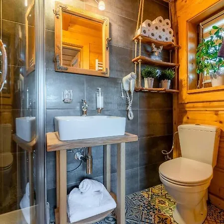Domki Widokowe Wooden Luxury Chalet & Jacuzzi Zab Exterior photo